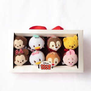*NWT* Disney Tsum Tsum Valentines Day Series Set